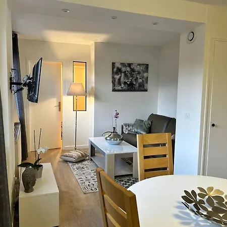 3 A Dans Maison Pour 2 A 8 Personnes Apartamento