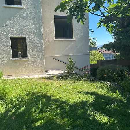 아파트 3 Vue Sur Dans Maison Avec Climatisation 안시
